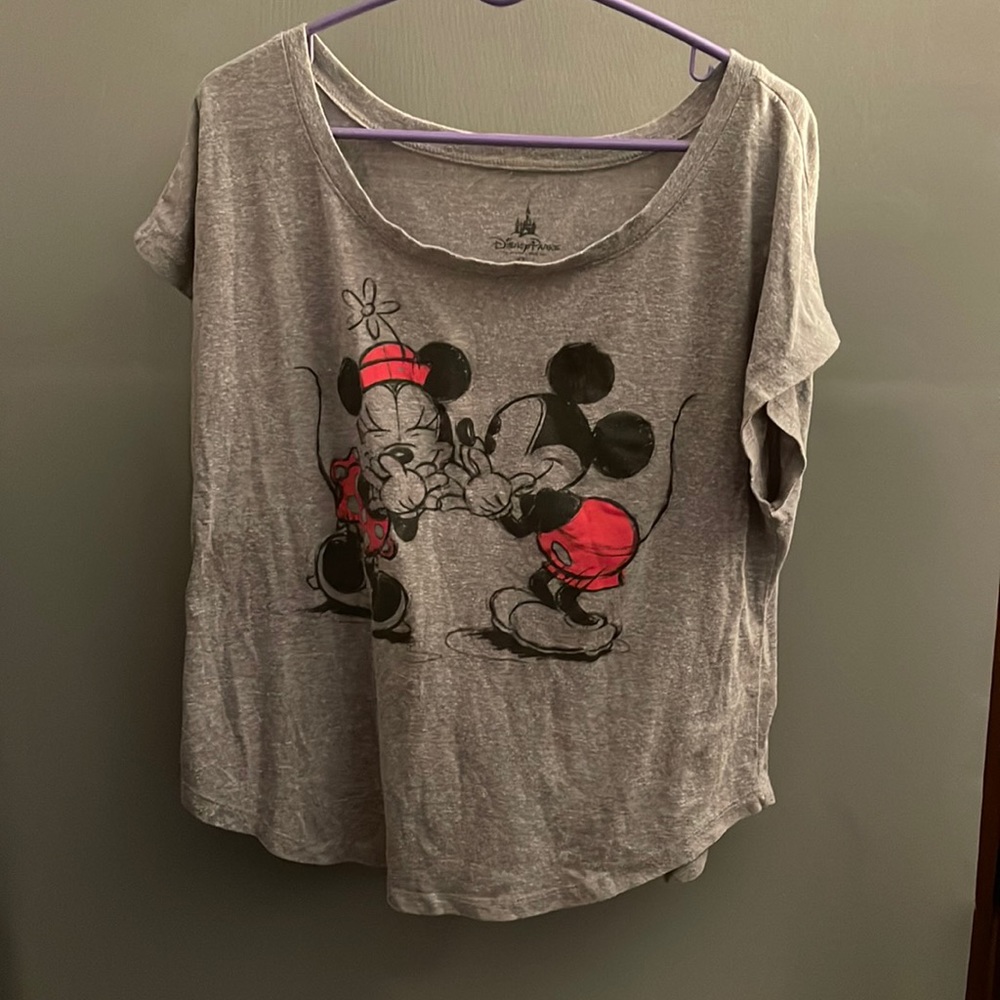Disney Parks Mickey and Minnie Shirt Women’s Size XXL